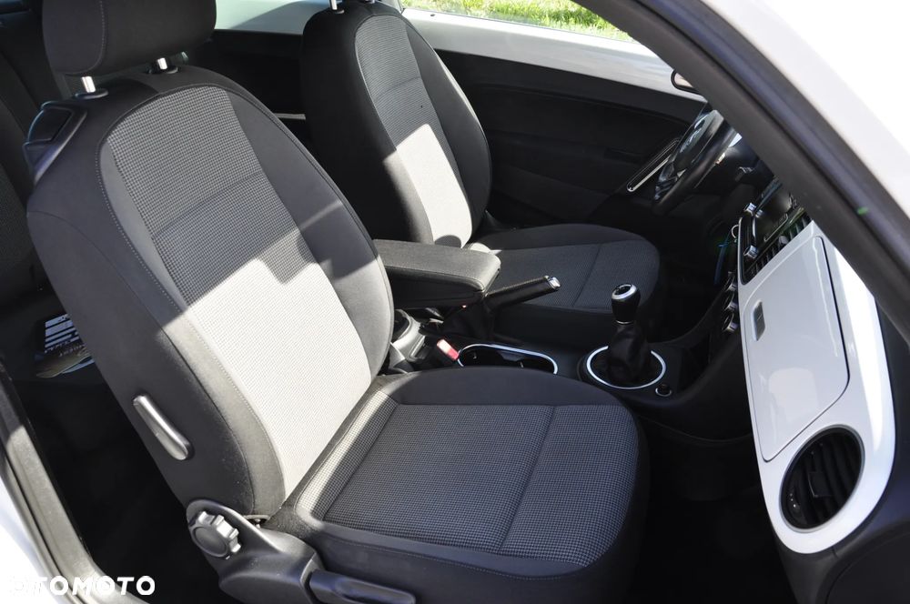 Volkswagen Beetle 1.4 TSI Exclusive Design - 15
