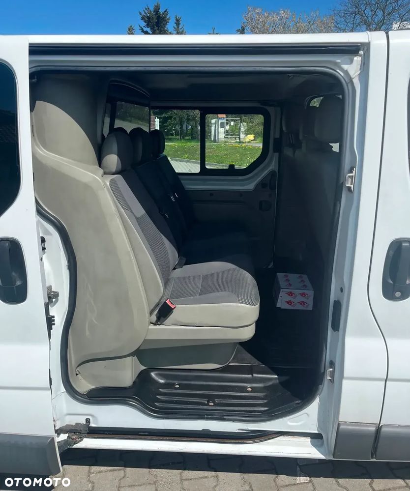 Opel VIVARO - 13