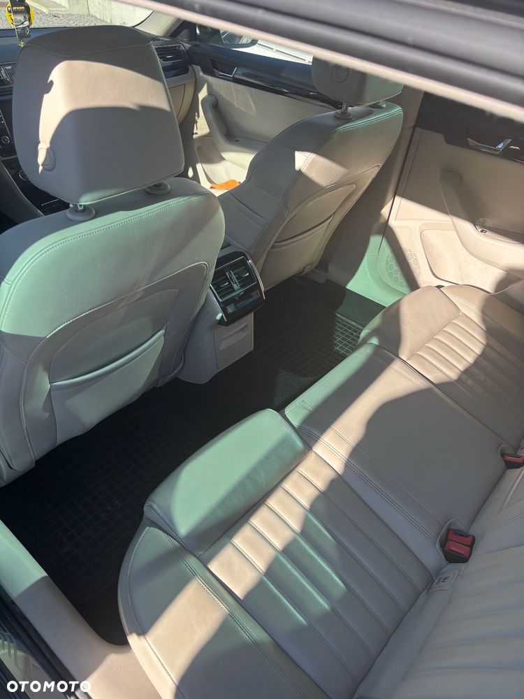 Skoda Superb 2.0 TDI SCR L&K DSG - 30