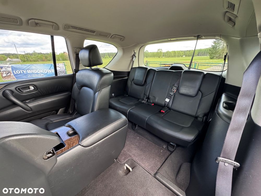 Infiniti QX80 - 27