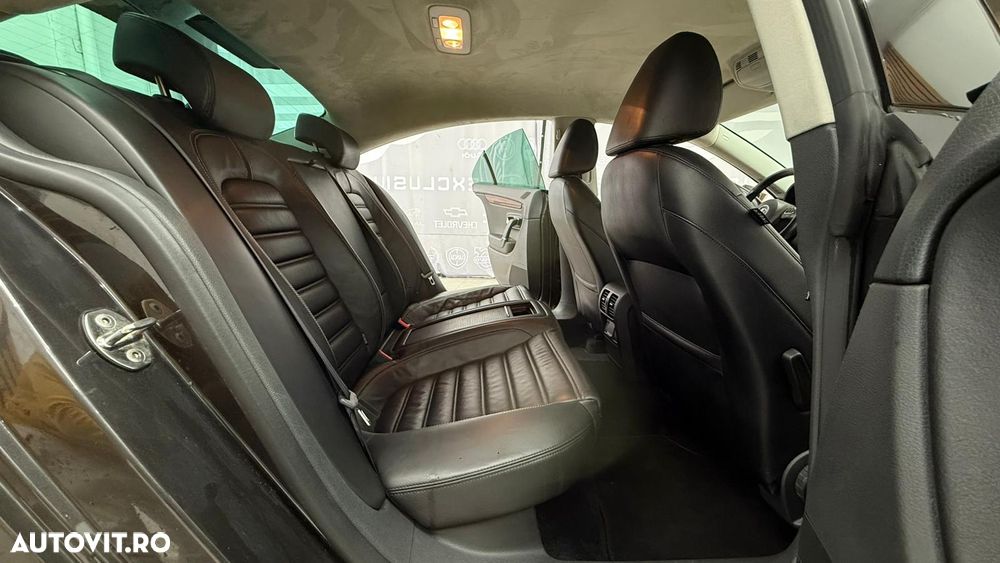 Volkswagen Passat CC 1.8 TSI DSG Exclusive - 9