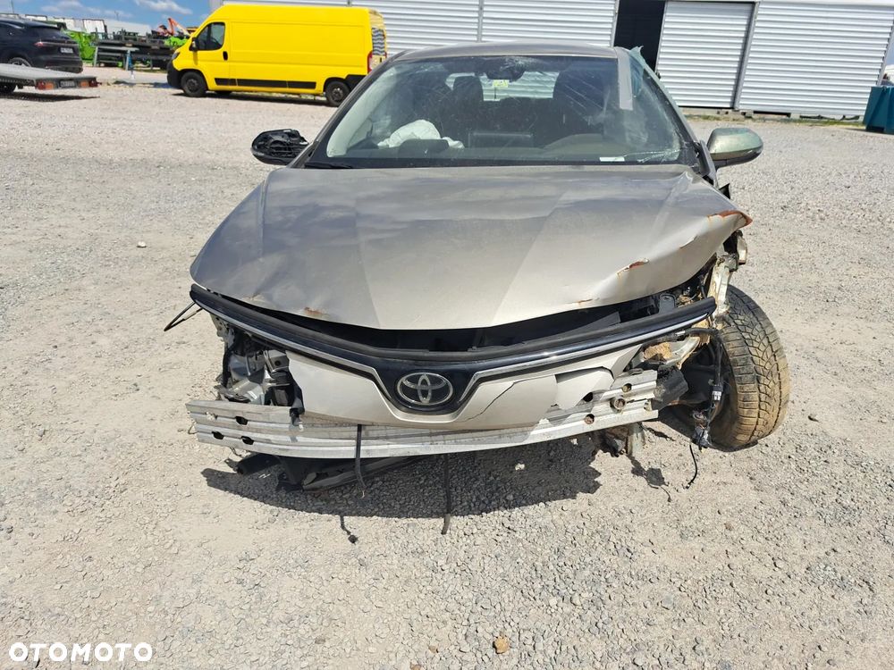Toyota Corolla 1.5 Comfort - 2