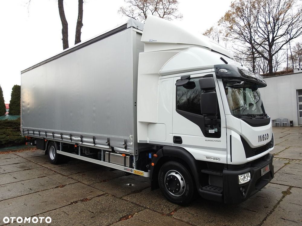 Iveco EUROCARGO 120-250 NOWY PLANDEKA WINDA 18 PALET WEBASTO KLIMATYZACJA TEMPOMAT LEDY PNEUMATYKA AUTOMAT 250KM - 5