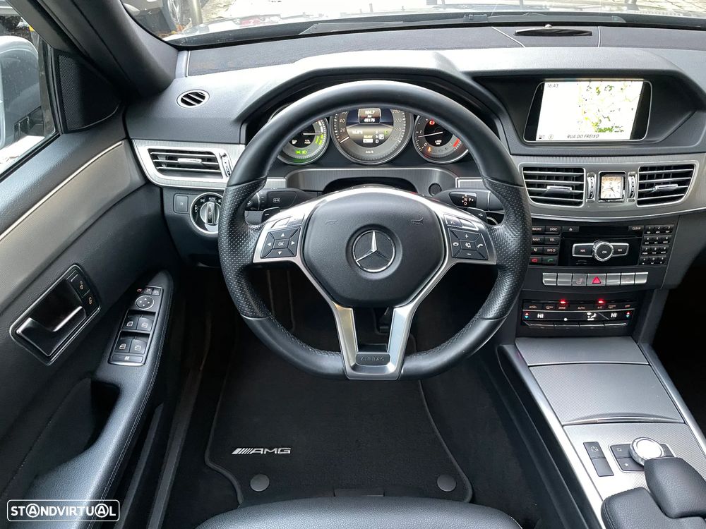 Mercedes-Benz E 300 Bluetec Hybrid Avantgarde - 33