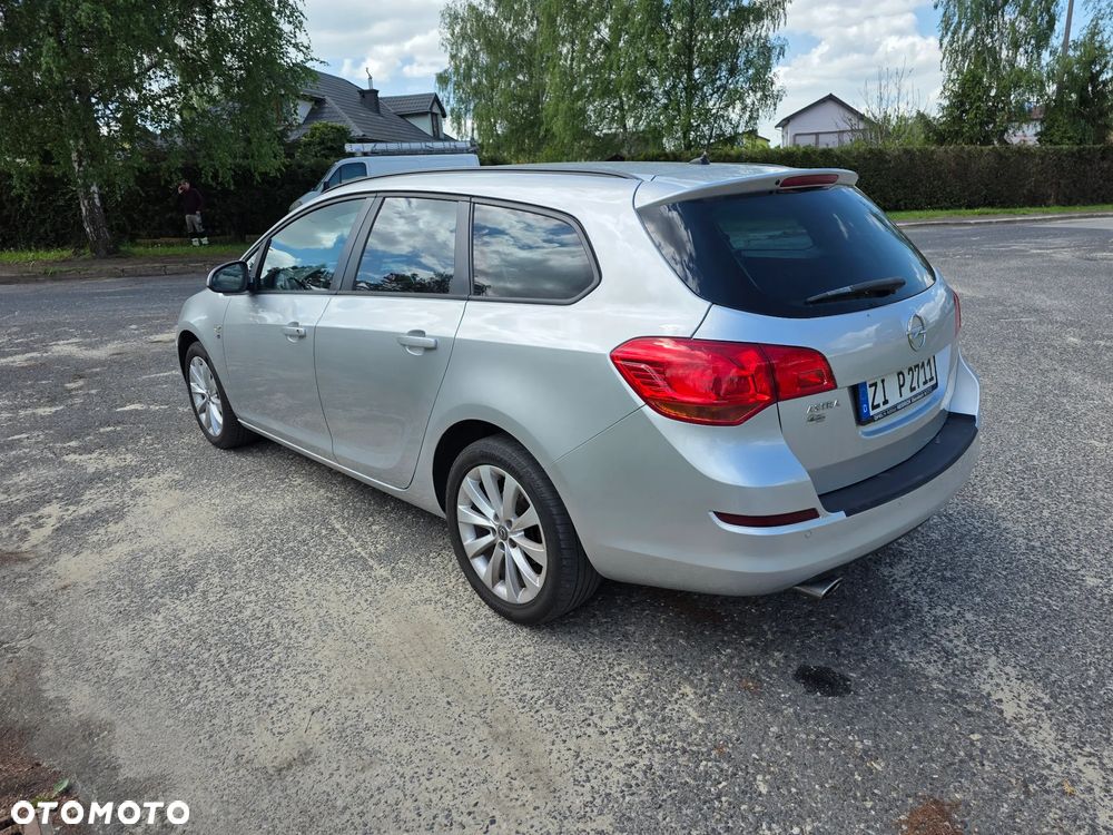 Opel Astra - 26