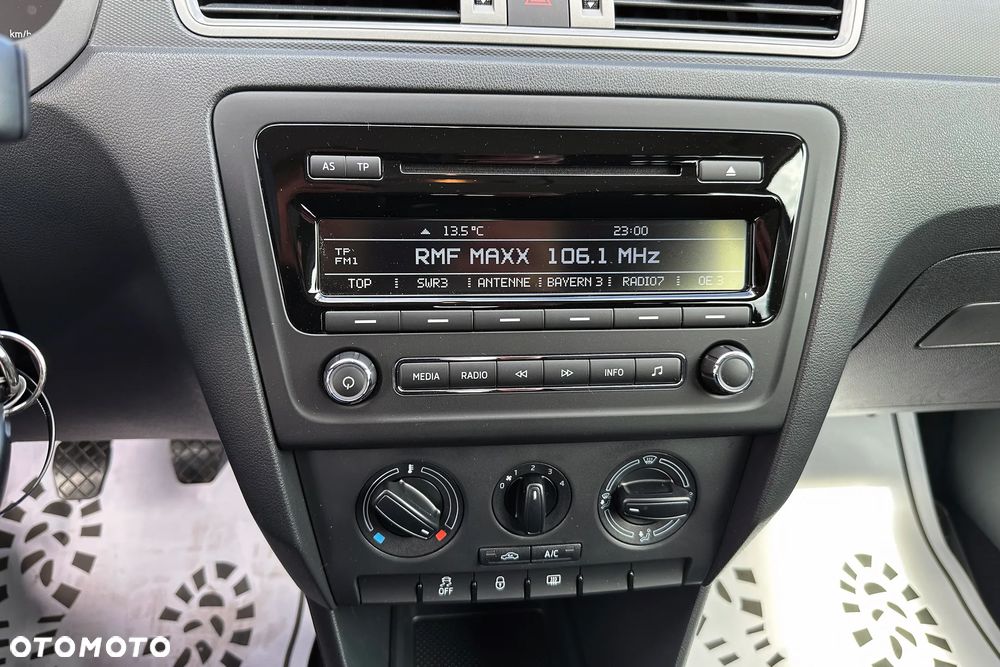 Skoda RAPID - 25