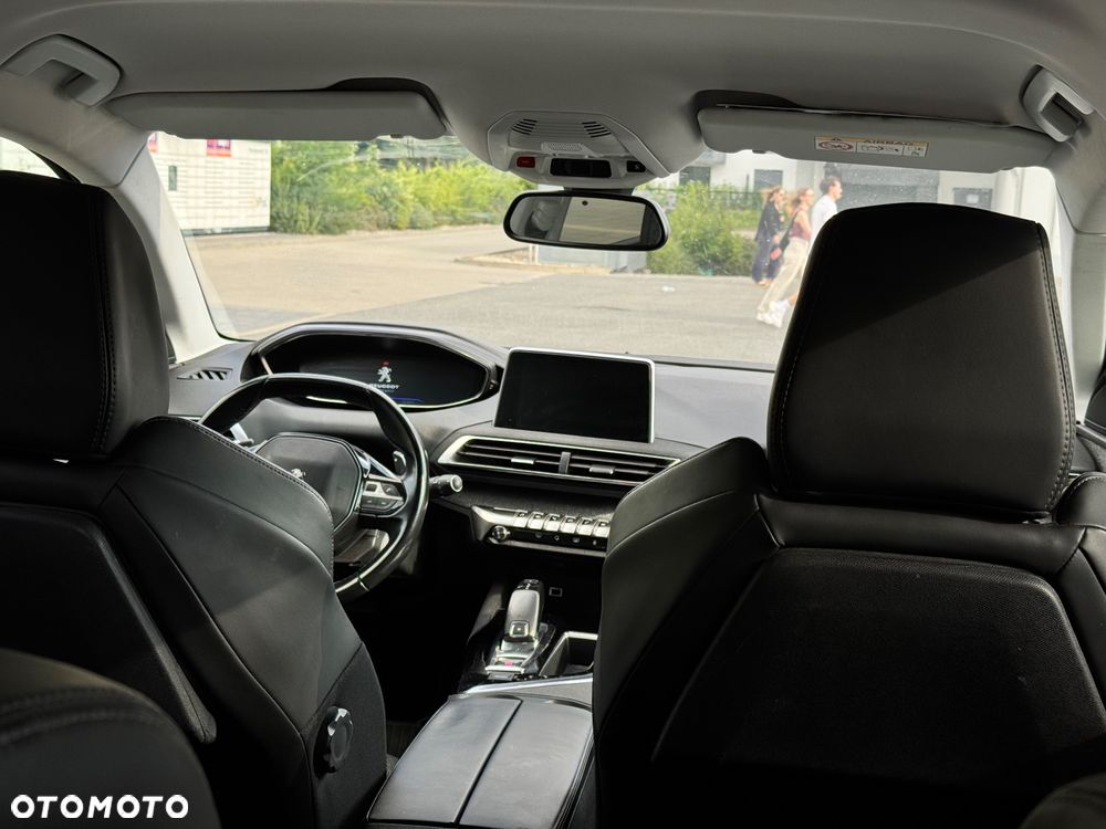 Peugeot 5008 1.5 BlueHDi Allure S&S EAT8 - 22