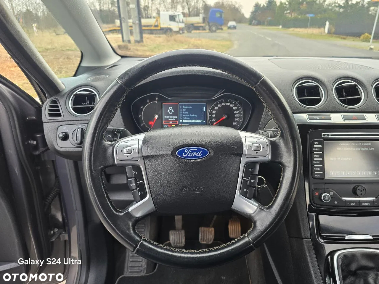 Ford S-Max 2.0 TDCi DPF Titanium - 28
