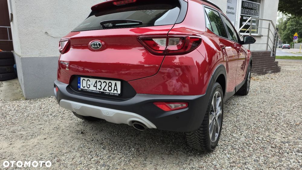 Kia Stonic 1.4 L - 13