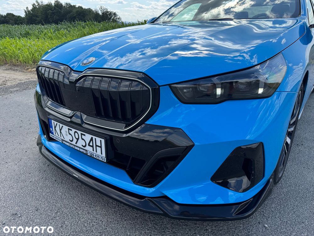 BMW Seria 5 520d xDrive mHEV - 9