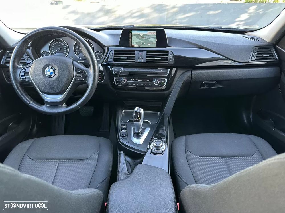 BMW 320 d Line Sport Auto - 31