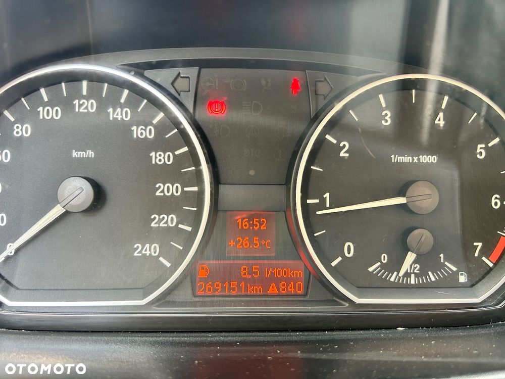 BMW Seria 1 - 19