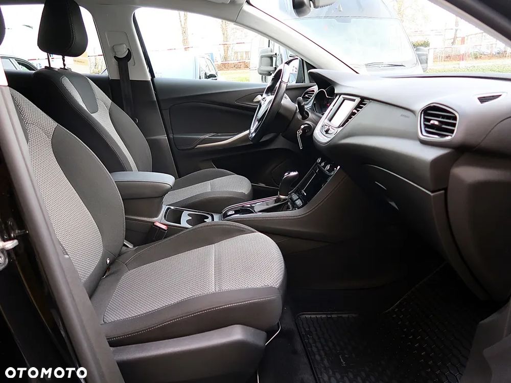 Opel Grandland X 1.2 T GPF Edition Business Pack S&S - 10