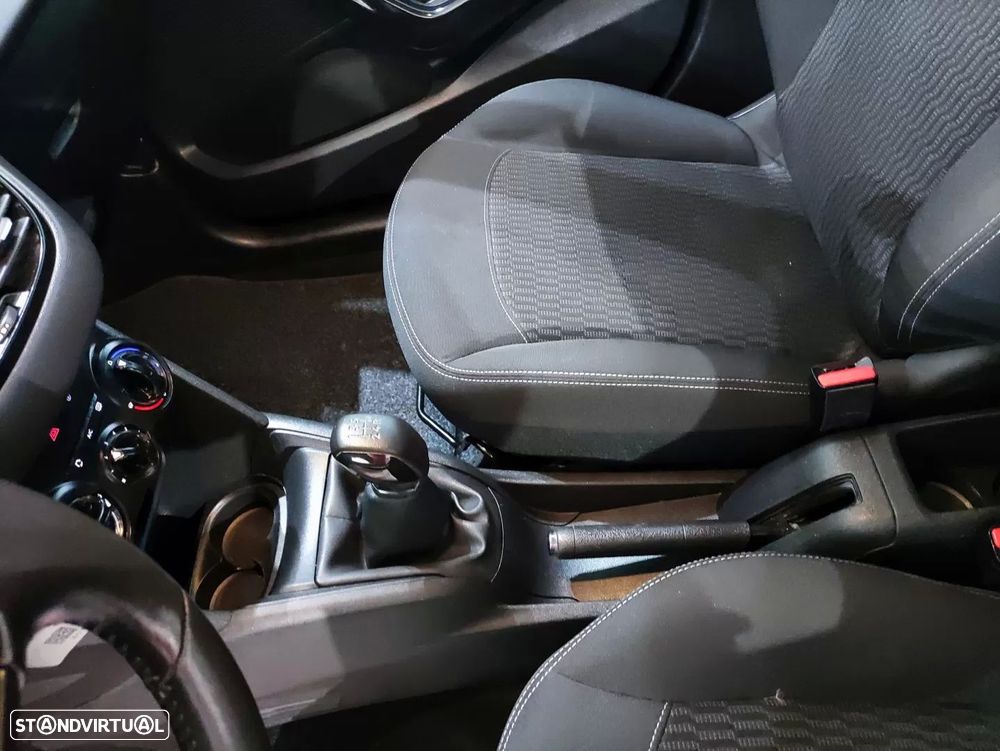 Peugeot 208 1.2 PureTech Active - 18