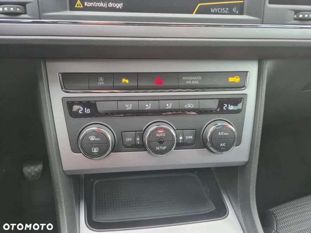 Seat Leon 2.0 TDI DPF Start&Stop XCELLENCE - 25