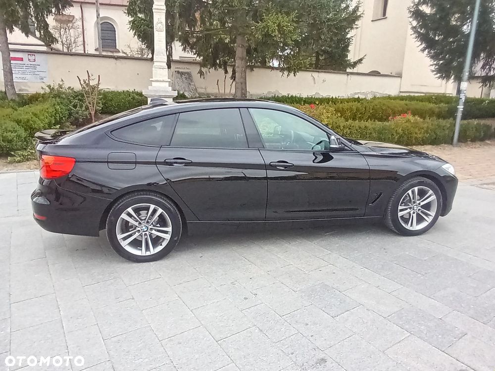 BMW 3GT 318d Sport Line - 17