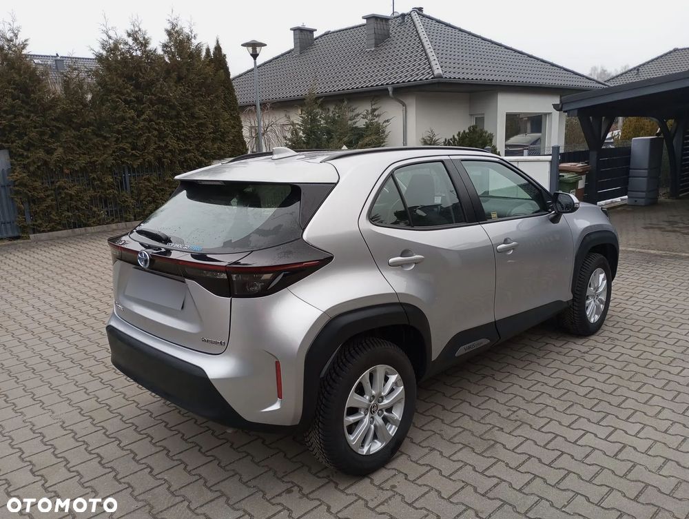 Toyota Yaris Cross - 3