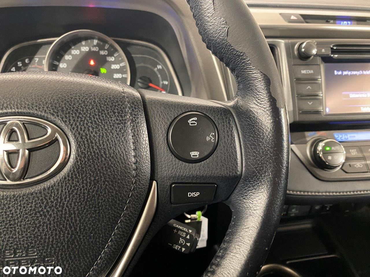 Toyota RAV4 - 12