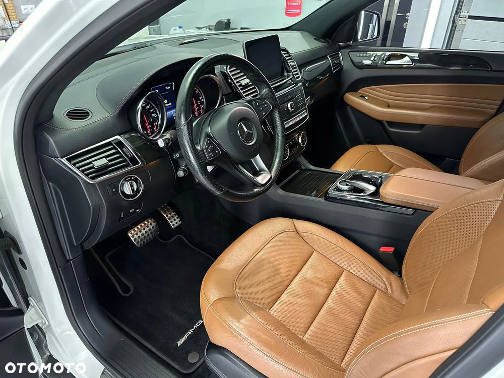 Mercedes-Benz GLE AMG 43 4-Matic - 23