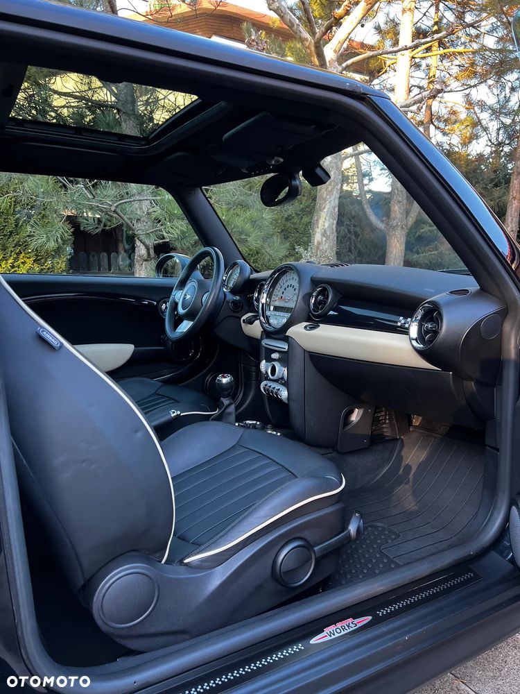 MINI John Cooper Works - 6