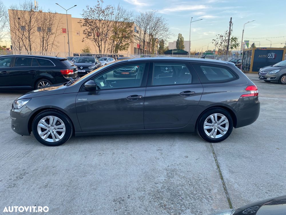 Peugeot 308 SW BlueHDi 120 Stop & Start Business-Line - 4