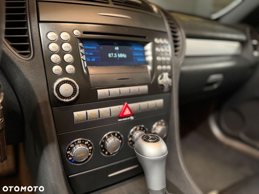 Mercedes-Benz SLK 350 7G-TRONIC Sport Edition - 18