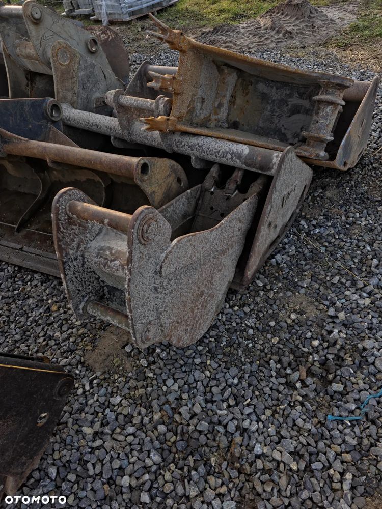 Caterpillar 432E - 31