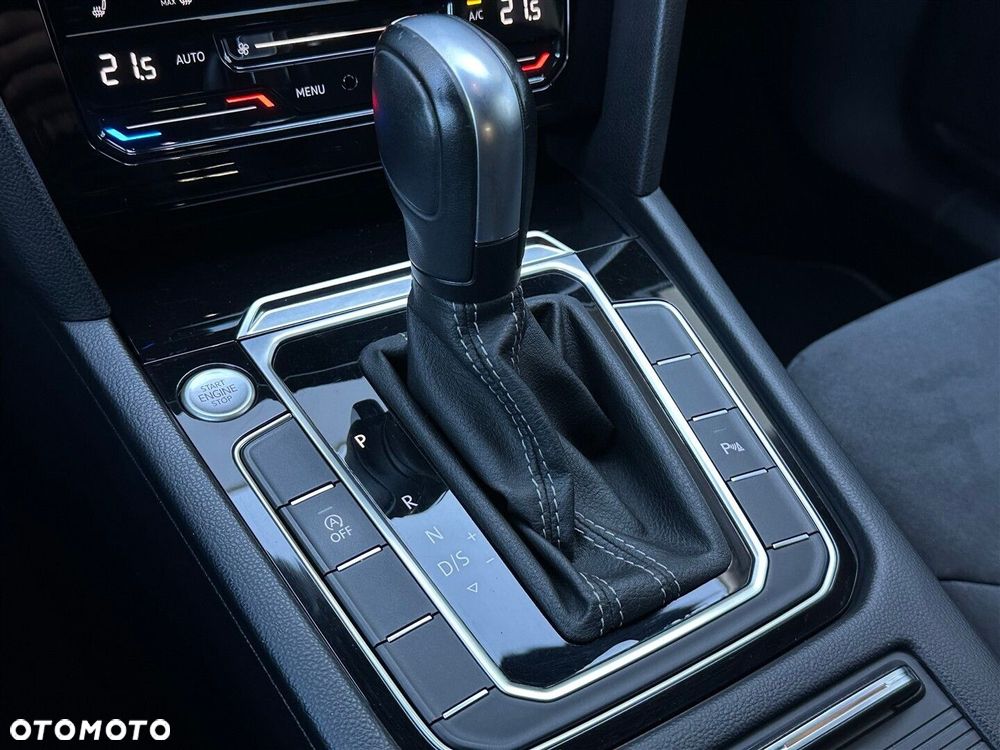 Volkswagen Arteon 2.0 TSI R-Line DSG - 20