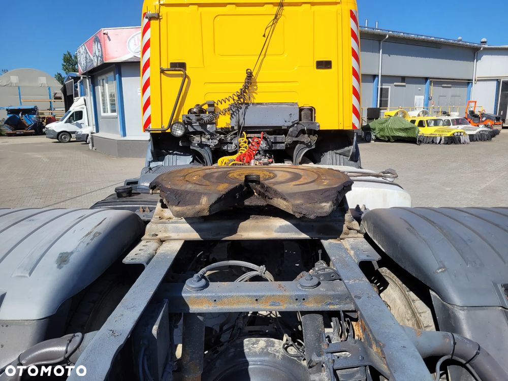 Scania P 124 - 12