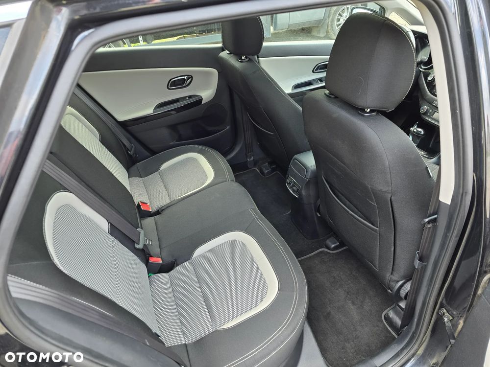 Kia Ceed 1.6 CRDi 136 DCT ISG Platinum Edition - 7