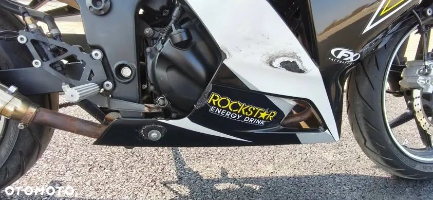 Kawasaki Ninja 250R - 11