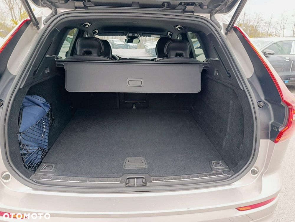 Volvo XC 60 - 35