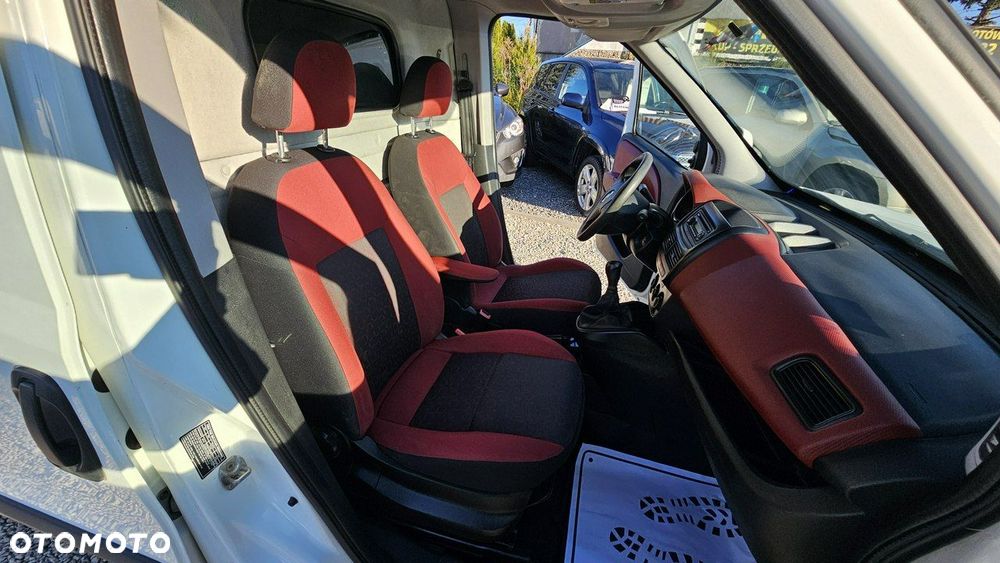 Fiat Doblo - 23