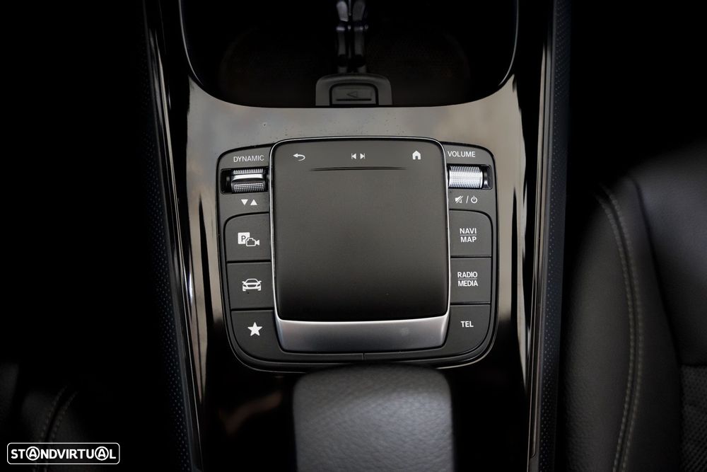 Mercedes-Benz GLA 250 e Progressive - 8