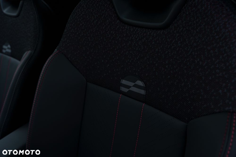 MINI John Cooper Works - 11