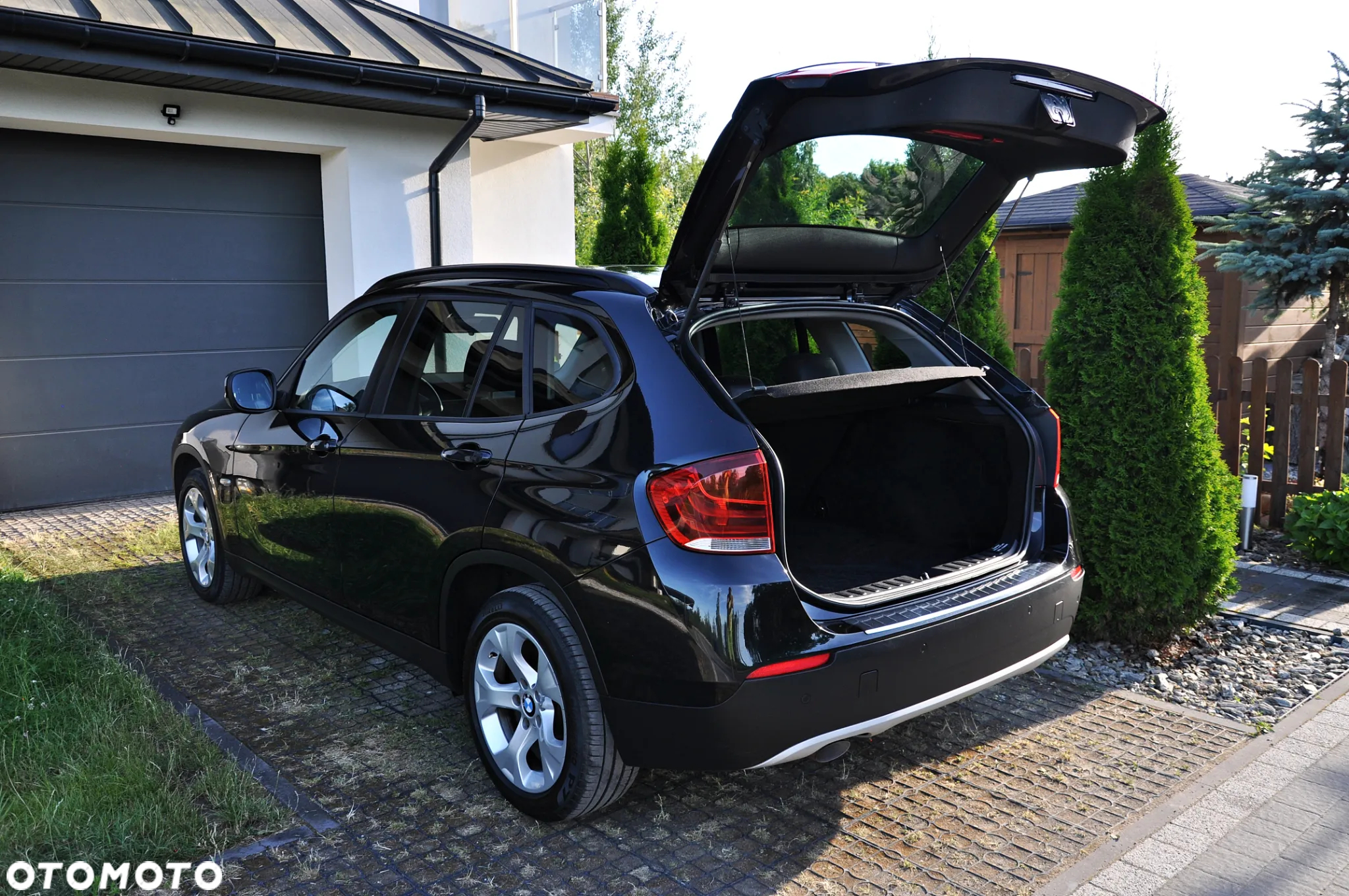 BMW X1 xDrive18d xLine - 27