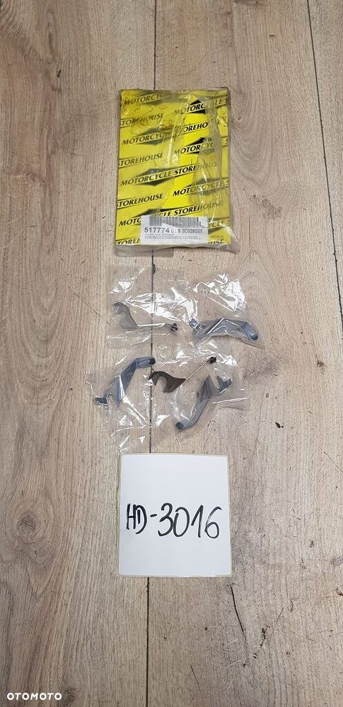 Blacha podtrzymująca przewód wtyczkę MCS 517774 Harley Davidson 70-99 Big Twin - 1