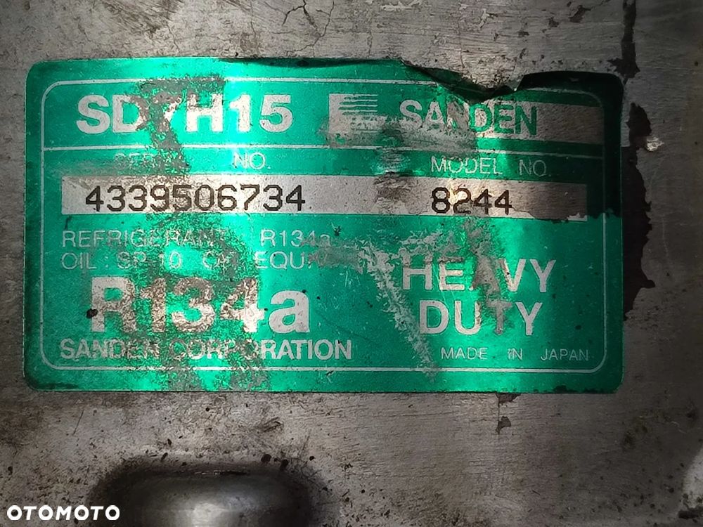 Kompresor klimatyzacji 4234471M1 Massey Ferguson 8937 - 9