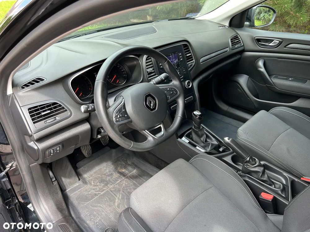 Renault Megane 1.0 TCe Life - 16