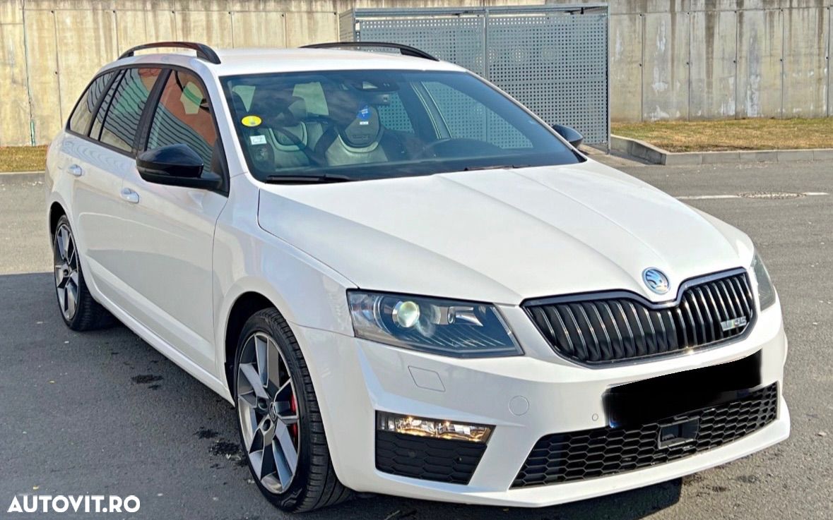 Skoda Octavia 2.0 TDI (Green tec) DSG RS - 1