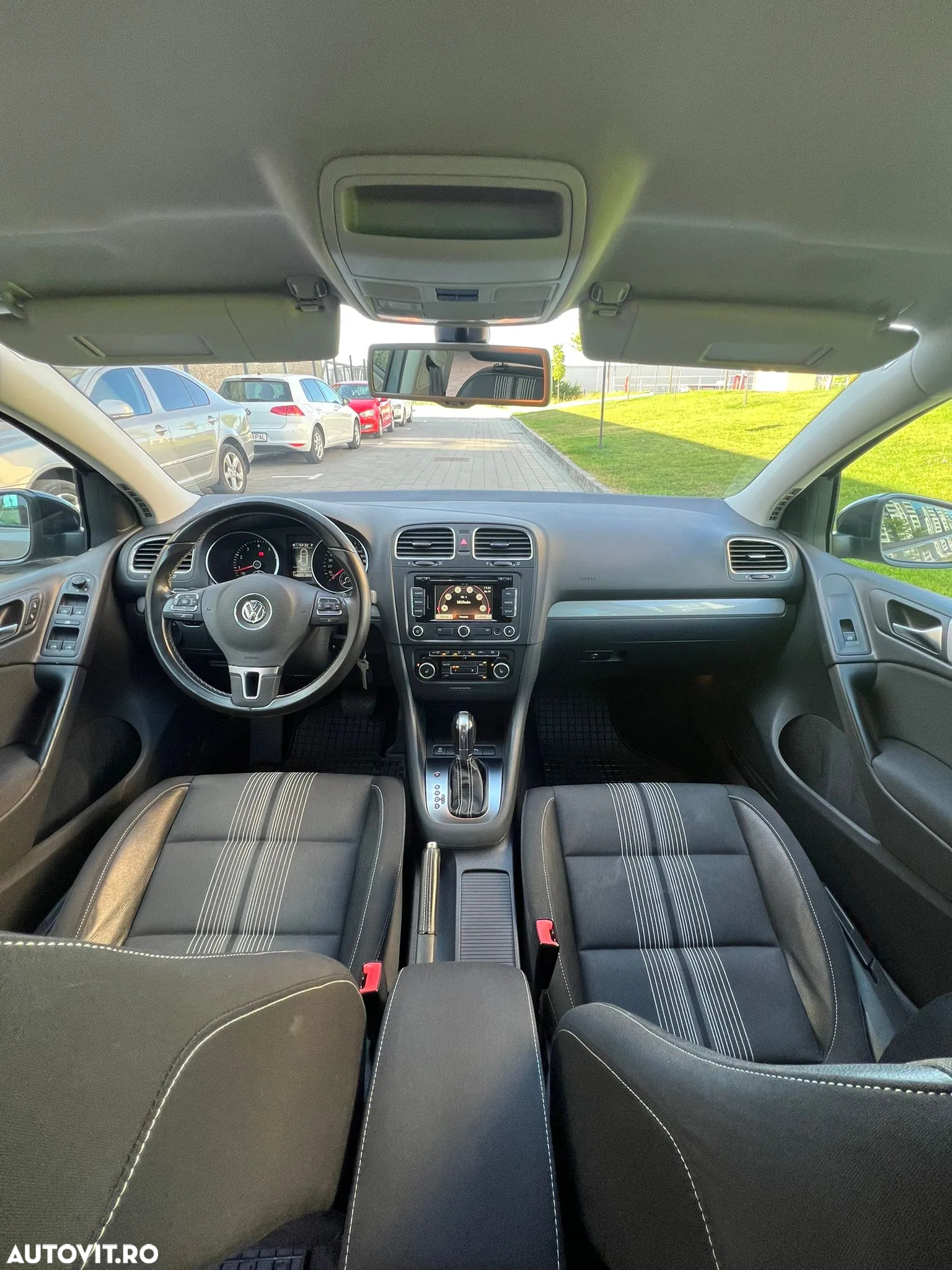 Volkswagen Golf 1.2 TSI DSG Comfortline - 4