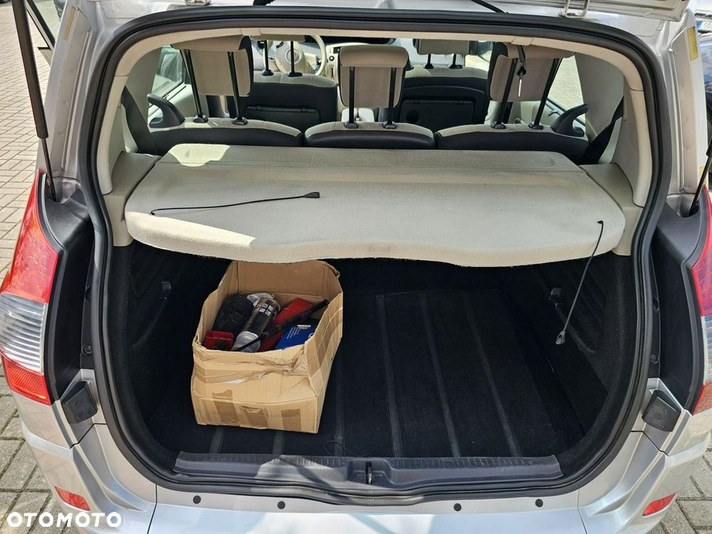 Renault Scenic 1.5 dCi Expression - 28