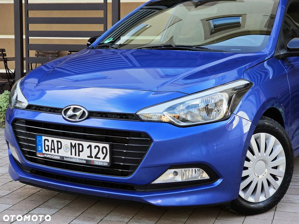 Hyundai i20 1.2 Passion - 9