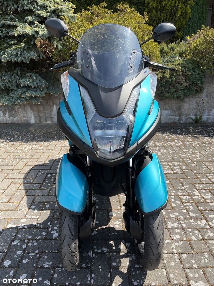 Yamaha Tricity - 6