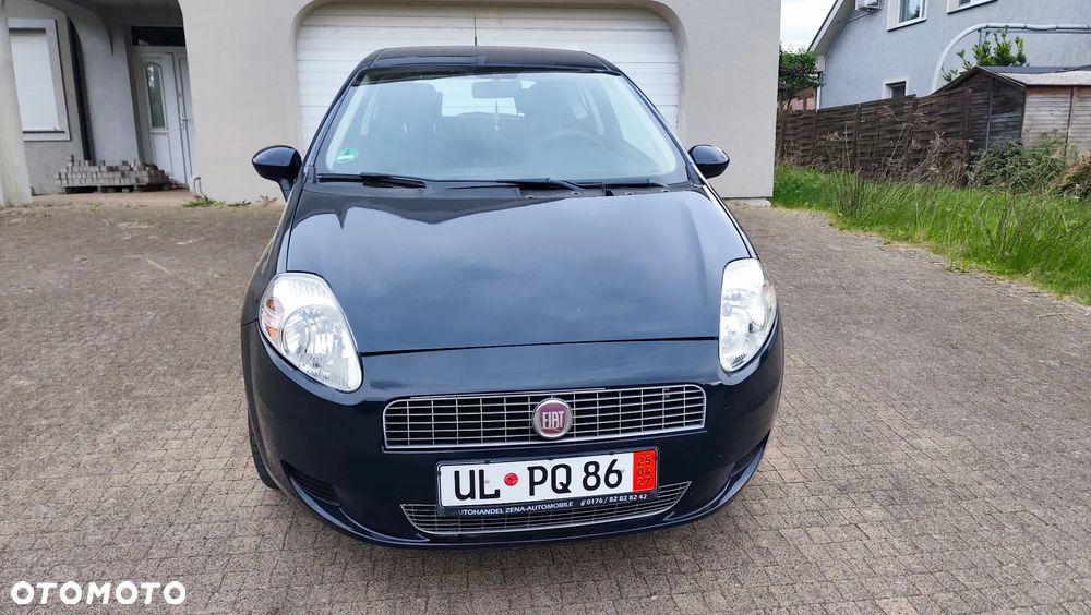 Fiat Grande Punto 1.4 8V Dualogic Active - 26