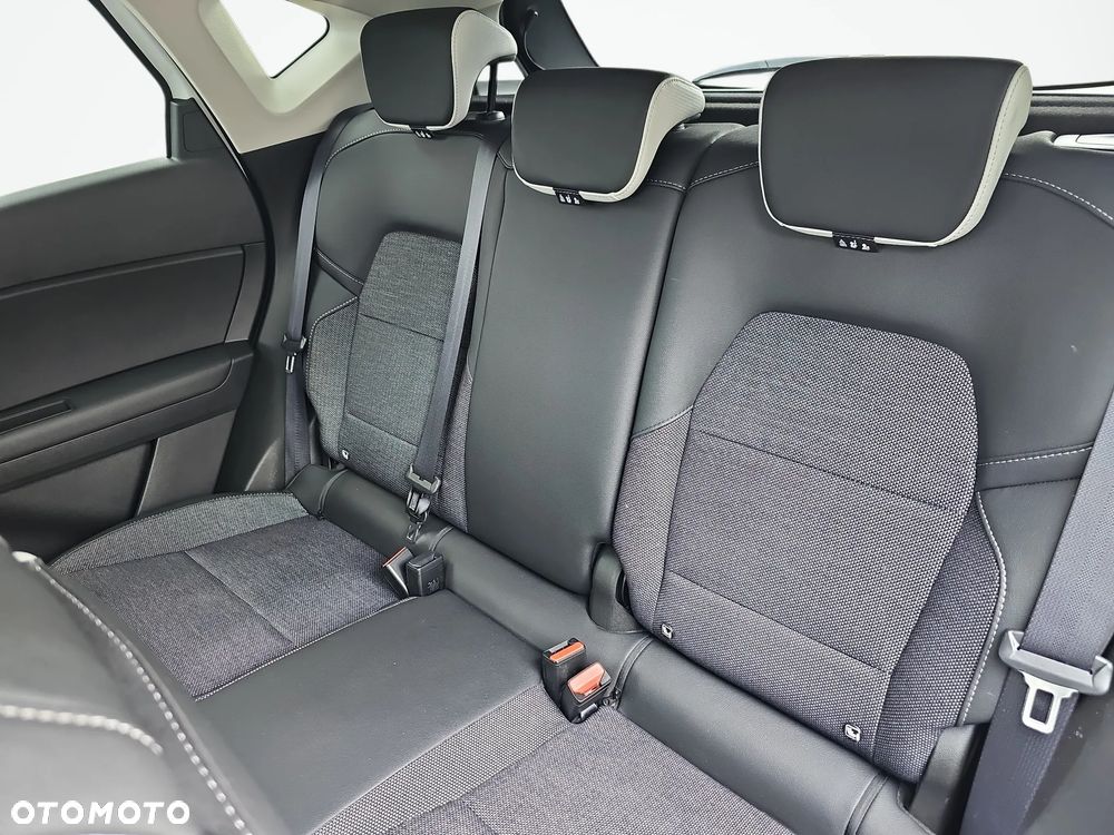 Renault Captur 1.6 E-TECH Full Hybrid 145 Techno - 18