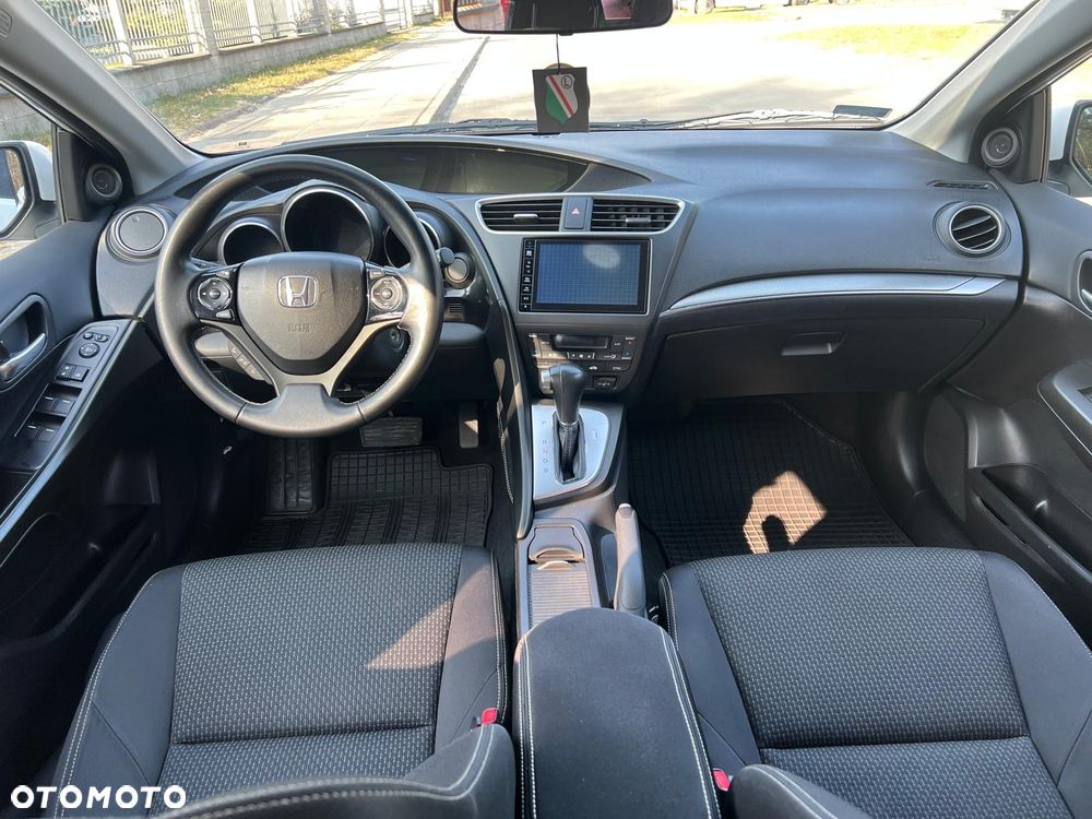 Honda Civic 1.8 Elegance (Honda Connect+) - 19