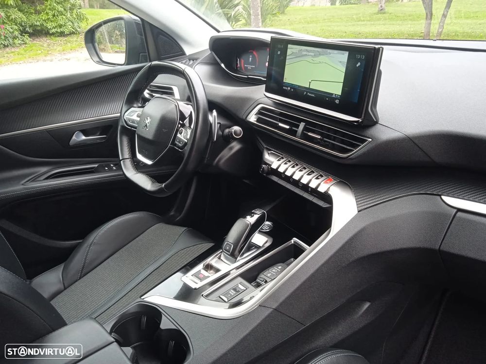 Peugeot 3008 1.2 PureTech Allure EAT8 - 39