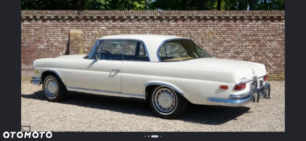 Mercedes-Benz W111 - 39