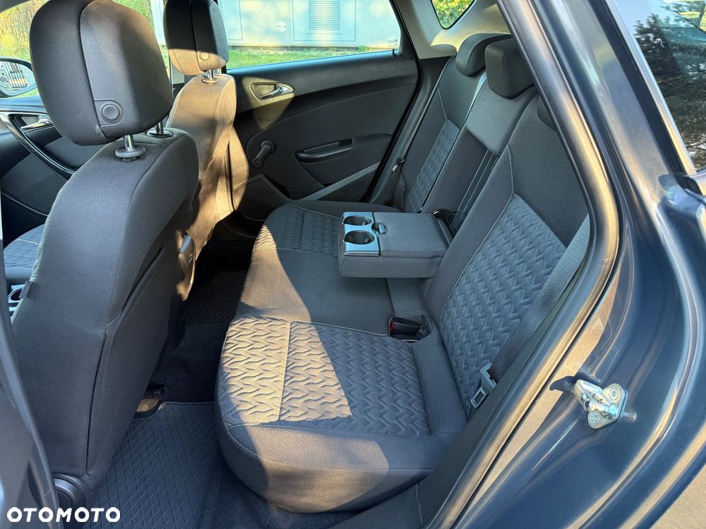 Opel Astra IV 1.4 T Active - 26